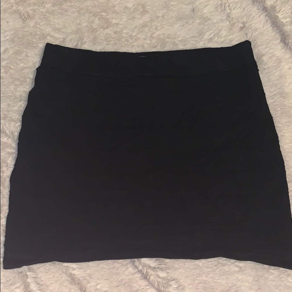 Robbed Short Skirt